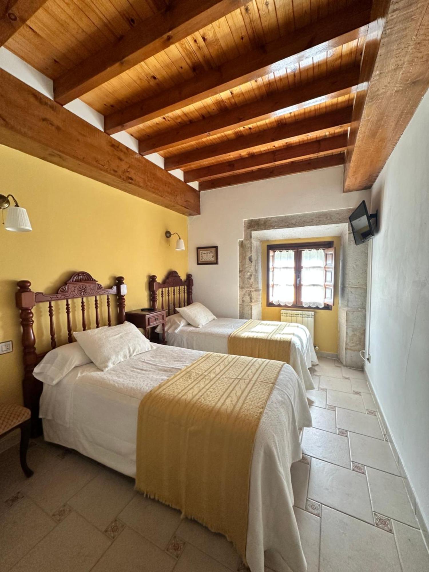 Casa Rural El Torrejon Аренас де Кабралес Екстериор снимка