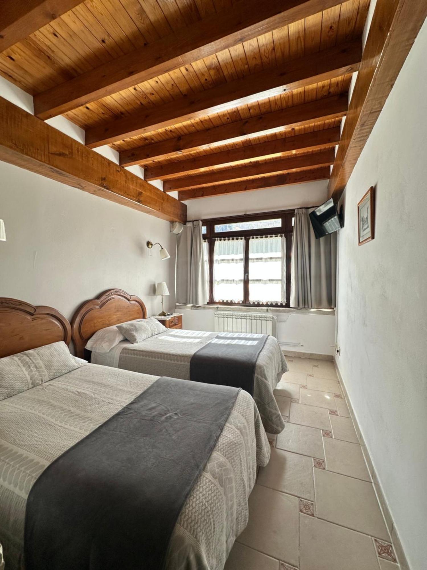 Casa Rural El Torrejon Аренас де Кабралес Екстериор снимка